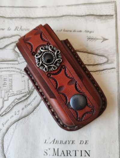 Étui cuir couteau pliant